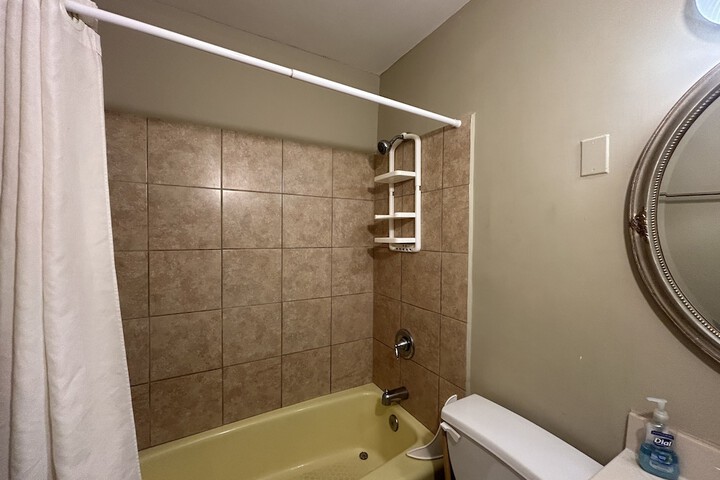 Room 113 of 138