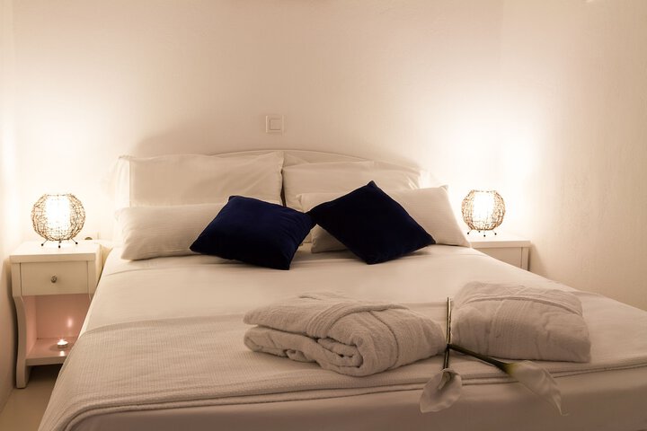 Room 12 of 110