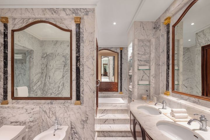 Bathroom Interior Photo