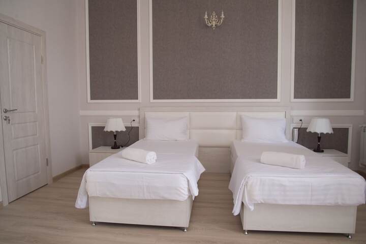 Room 31 of 47