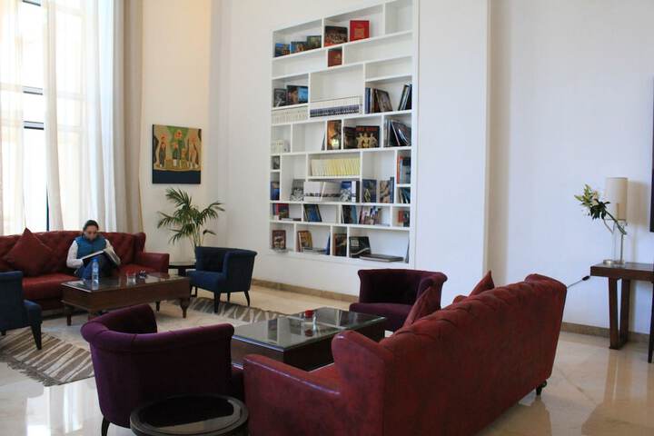 Hotel Interior 16 of 183