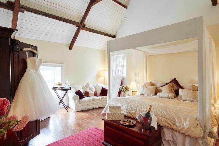 Room 7 of 81