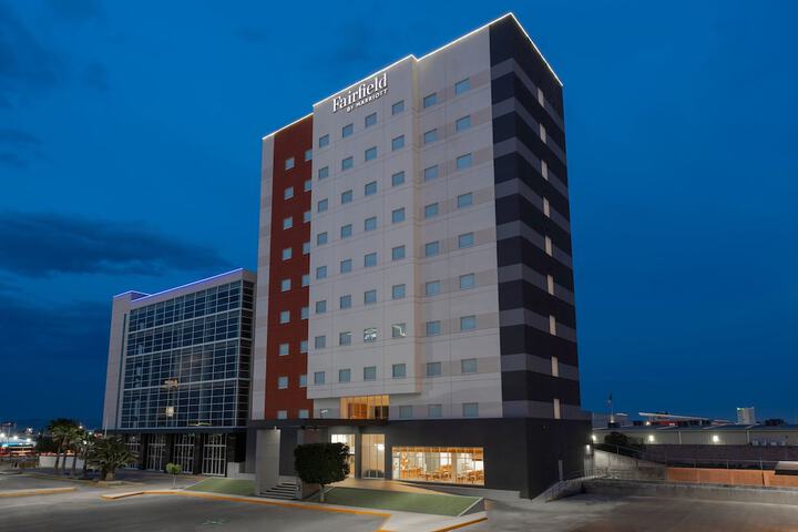 Exterior of Fairfield by Marriott Inn & Suites San Luis Potosi