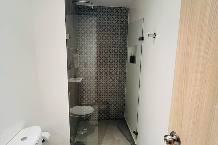 Room 81 of 84
