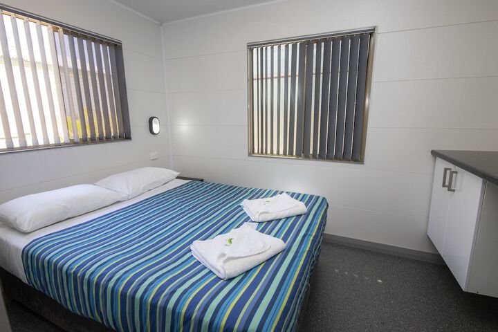 Room 17 of 145