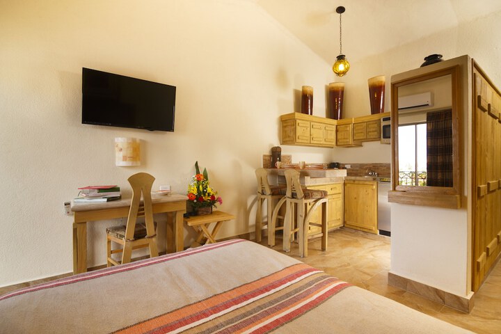 Room 5 of 35