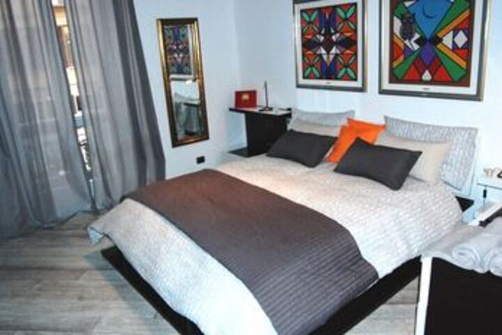 Room 6 of 21