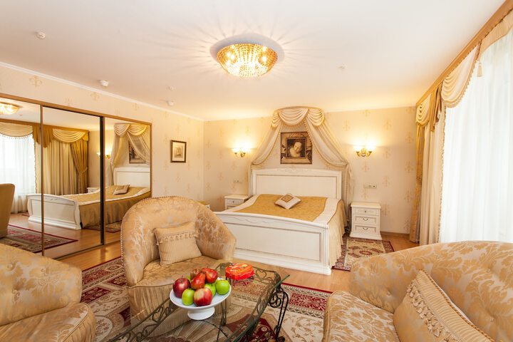 Room 10 of 59