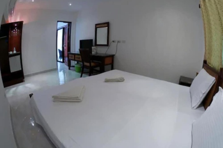 Room 9 of 61