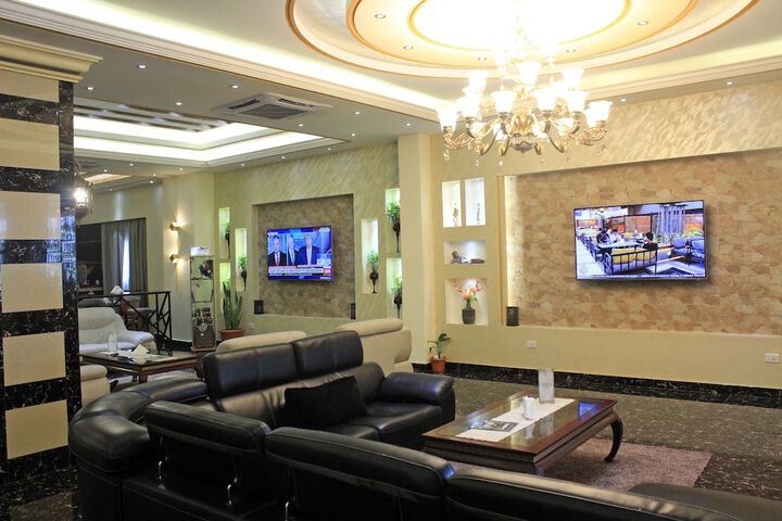 Hotel Interior 12 of 128