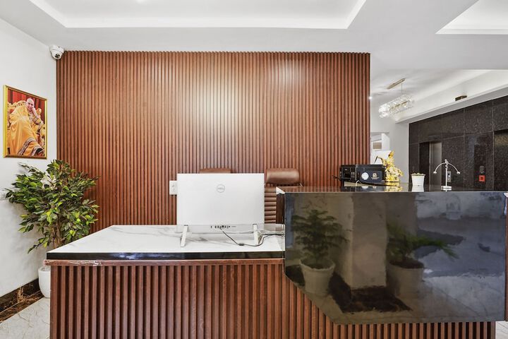 Hotel Interior 4 of 26