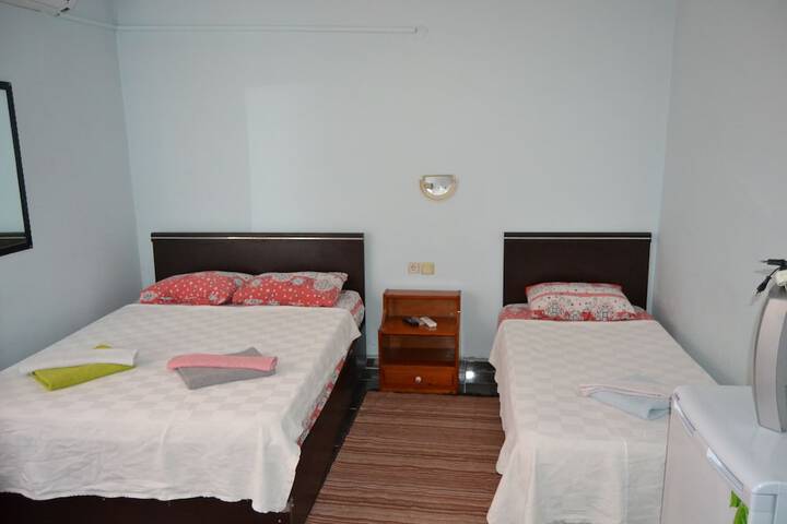 Room 8 of 41