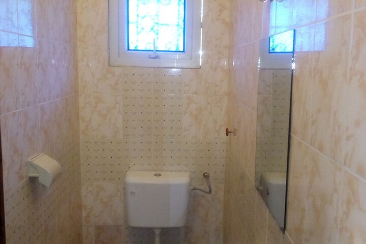 Room 7 of 17
