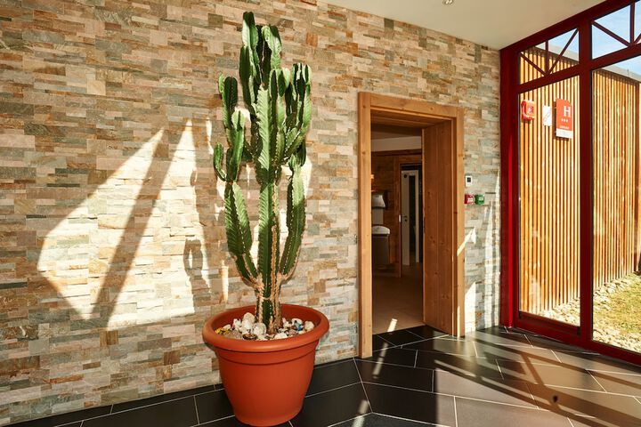Hotel 38 of 42
