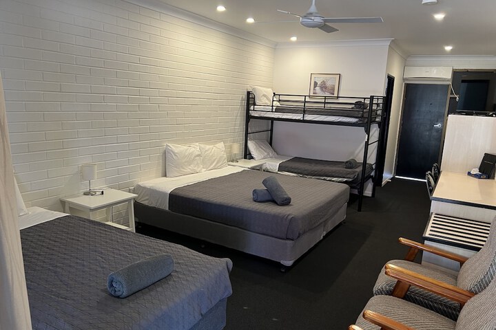 Room 8 of 54