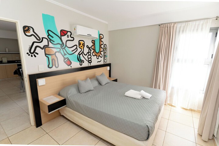 Room 10 of 34