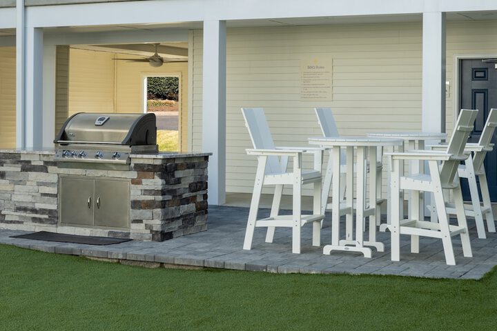 Hotel Exterior 30 of 30