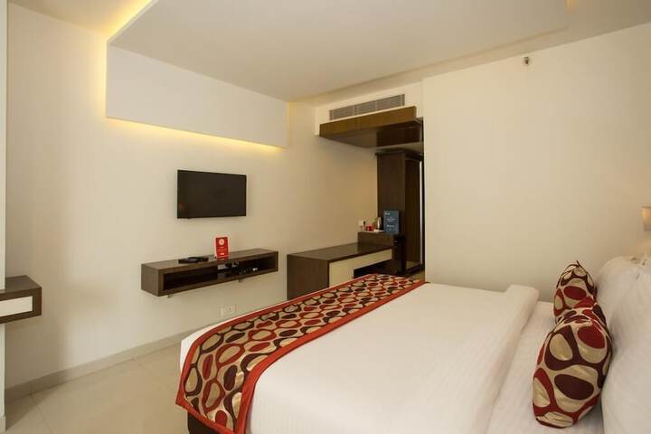 Room 18 of 35