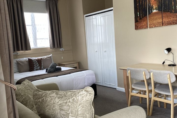 Room 3 of 29