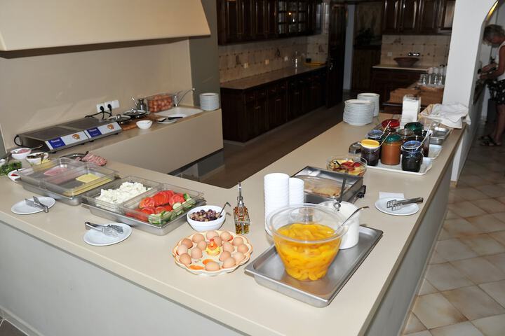 Dining 110 of 127