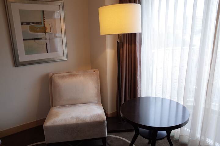 Room 60 of 239