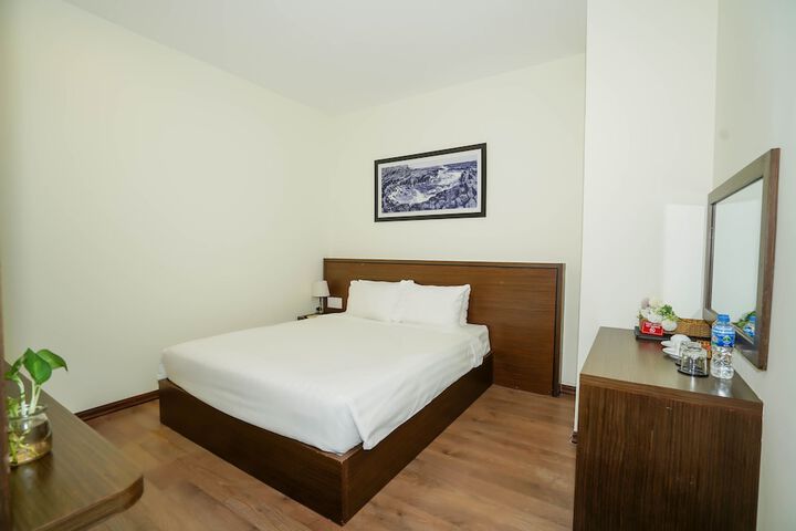 Room 34 of 67