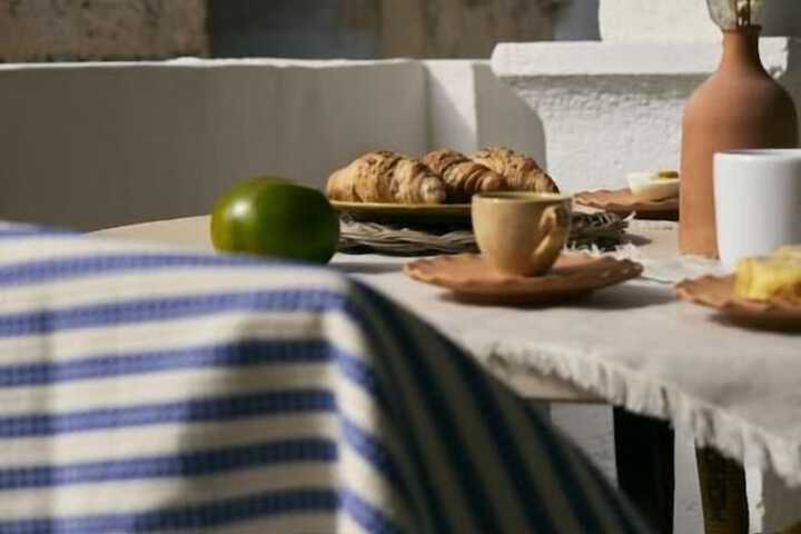 Breakfast/Coffee Service 78 of 101
