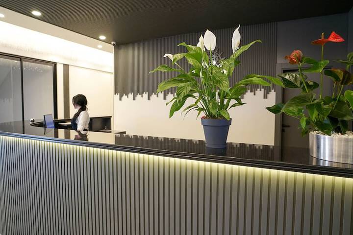 Hotel Interior 4 of 35