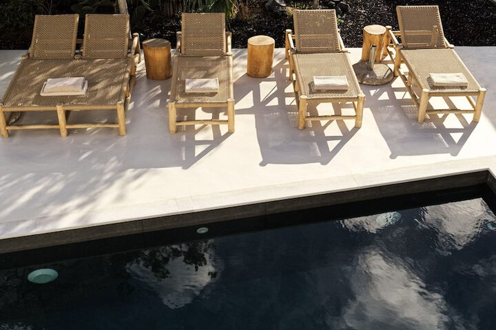Pool 79 of 84