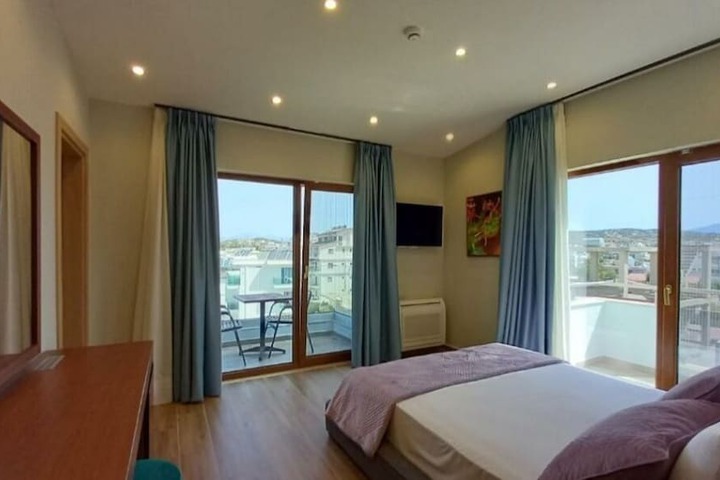 Room 29 of 104