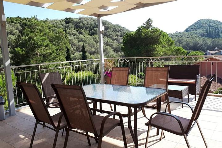 Terrace/Patio 22 of 24