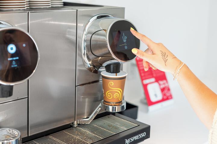 Breakfast/Coffee Service 31 of 61