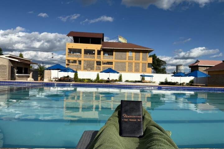 Pool 13 of 25