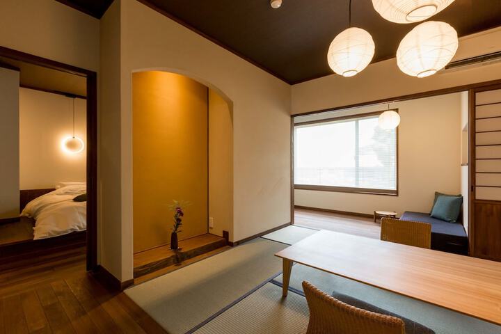Room 22 of 70
