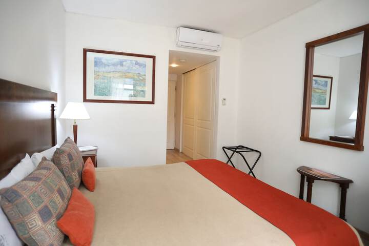 Room 14 of 39