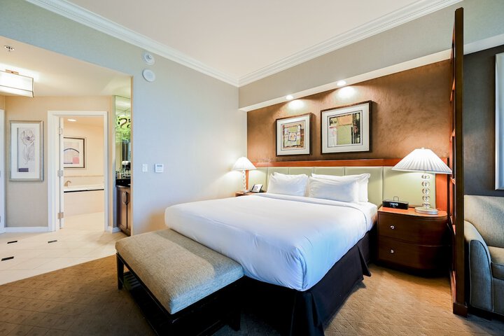 Room 22 of 105