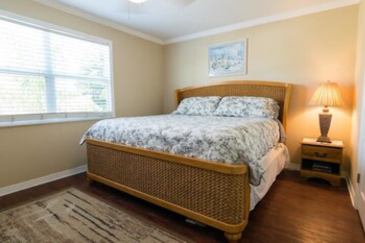 Room 15 of 22