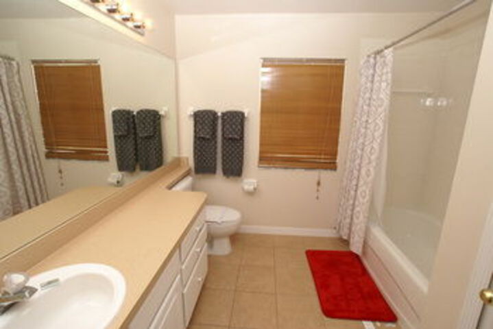 Room 3 of 36