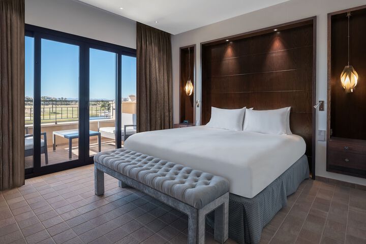 Room 10 of 72