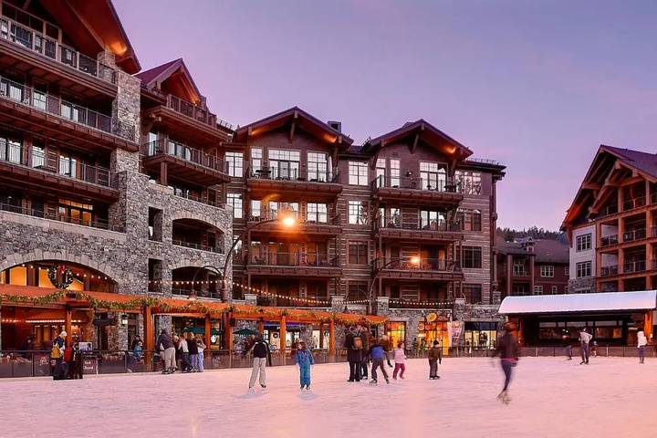 Exterior of Cozy ski-in / ski-out Northstar Village Residence - Big Horn 408