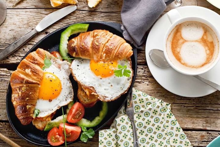 Breakfast/Coffee Service 17 of 19