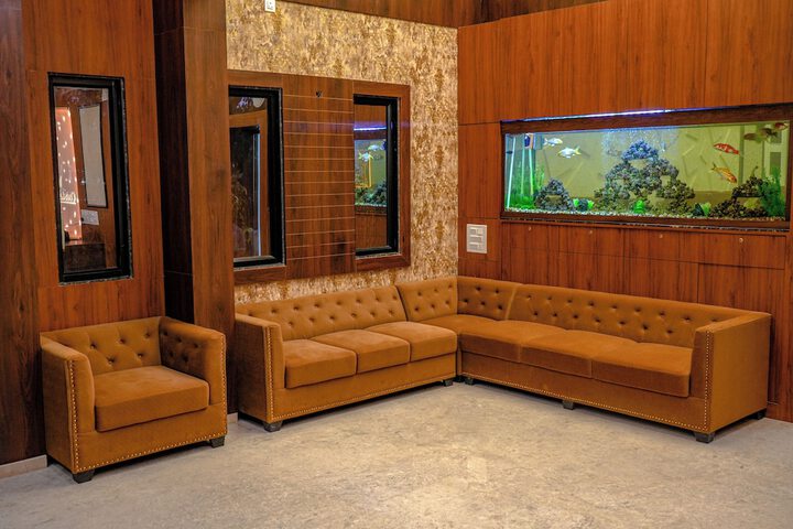 Room 13 of 25