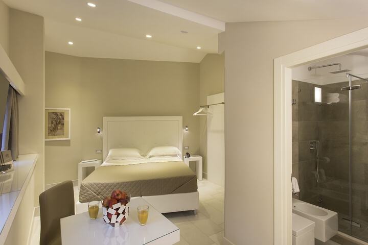 Room 12 of 59