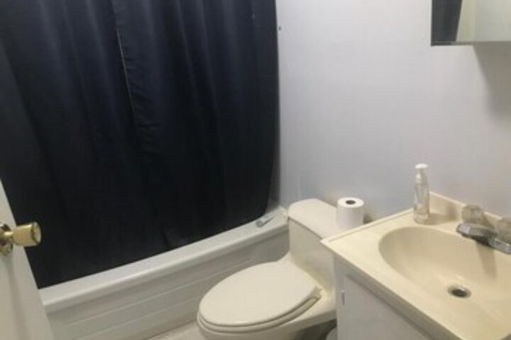 Room 82 of 117