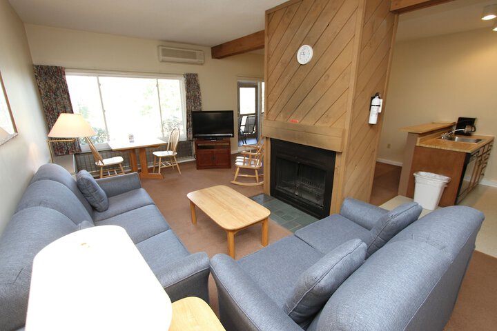 Room 11 of 53
