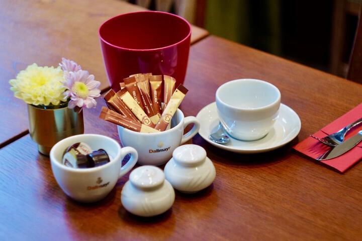 Breakfast/Coffee Service 35 of 58