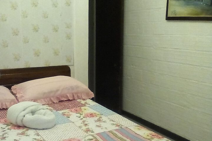 Room 16 of 26