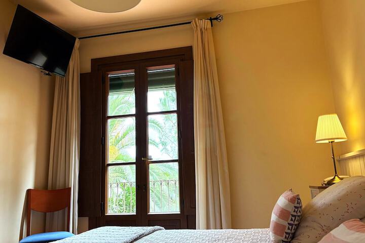 Room 22 of 72