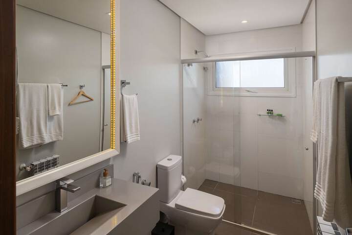 Room 35 of 110