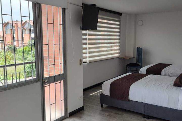 Room 30 of 48